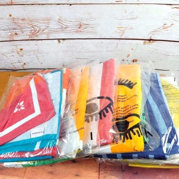 BCBG  Beach Towel - Picture 2 of 11